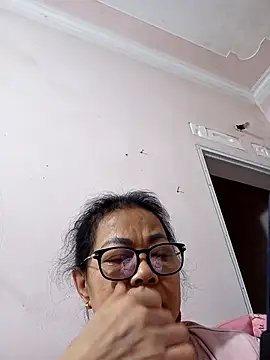 Hotestlove online show from February 12, 10:53 pm