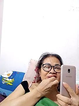 Hotestlove online show from March 19, 2:00 am