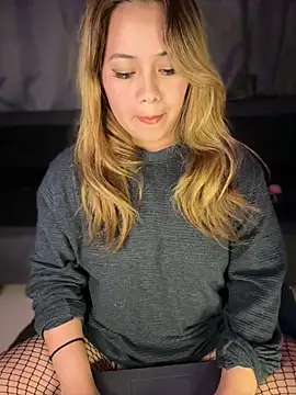 MerlyG online show from February 1, 5:27 am