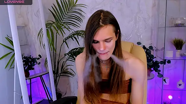 Will Will  online show from February 7, 10:18 pm