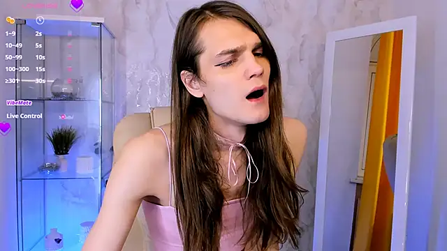 Will Will  online show from December 5, 9:01 pm