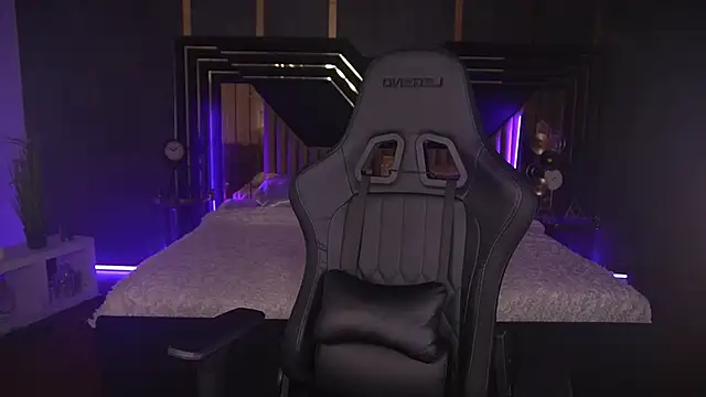 LiaBrazzerr online show from March 14, 6:39 pm