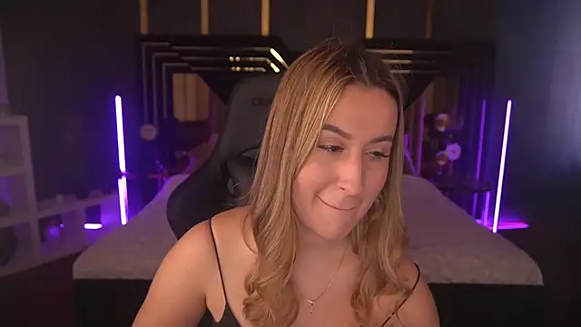 LiaBrazzerr online show from February 27, 9:50 am