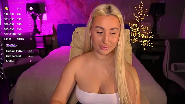 LiaBrazzerr online show from April 10, 1:51 pm