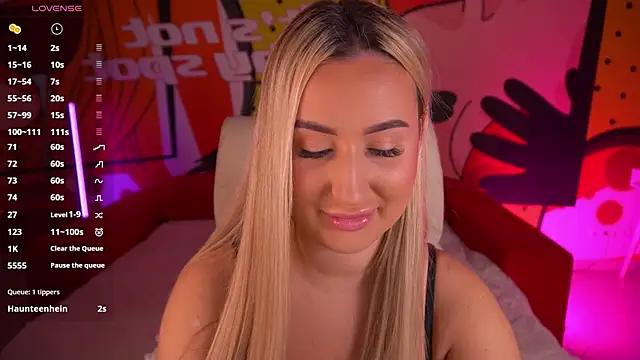 LiaBrazzerr online show from February 7, 2:25 pm