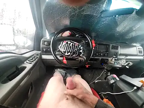 Snapshot of Crackkers chatting on February 13, 5:01 pm Crackkers online show from February 13, 5:01 pm