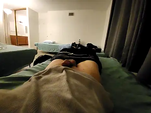 Snapshot of Crackkers chatting on March 1, 7:41 am Crackkers online show from March 1, 7:41 am