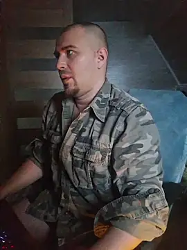 Foxyshaved online show from November 16, 6:29 am