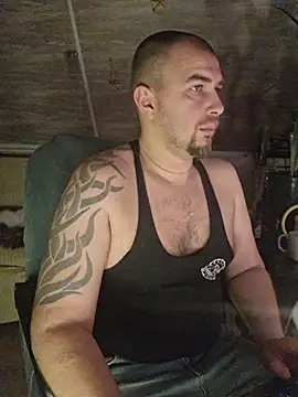 Foxyshaved online show from November 20, 3:29 am