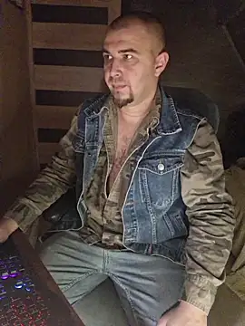 Foxyshaved online show from November 8, 4:27 am