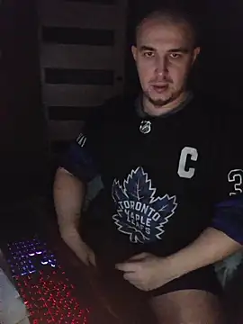 Foxyshaved online show from February 3, 5:27 am