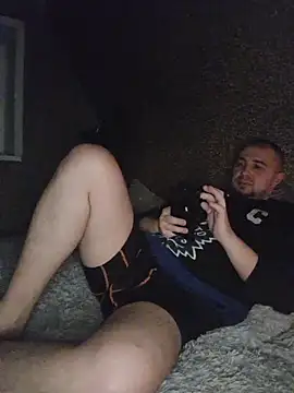 Foxyshaved online show from February 18, 4:10 am