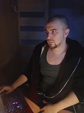 Foxyshaved online show from February 19, 5:37 am