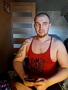 Foxyshaved online show from March 13, 5:12 am