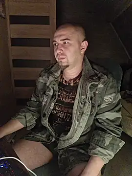 Foxyshaved online show from November 12, 3:43 am