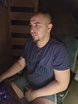 Foxyshaved online show from November 14, 3:32 am