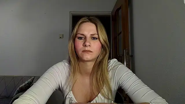 DagmarieFlirt online show from March 20, 9:24 pm