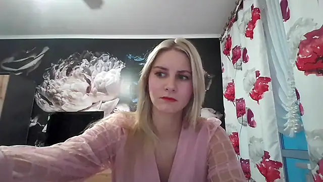 DagmarieFlirt online show from October 12, 5:09 am