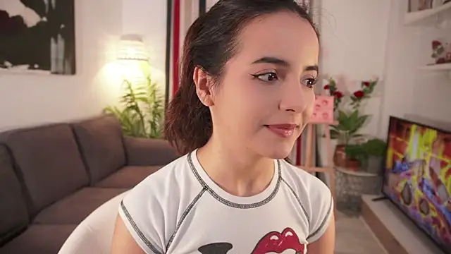 Raychell Black online show from February 16, 5:00 pm