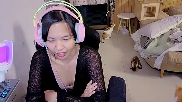 Snapshot of Kana_G chatting on November 19, 5:13 pm Kana G online show from November 19, 5:13 pm