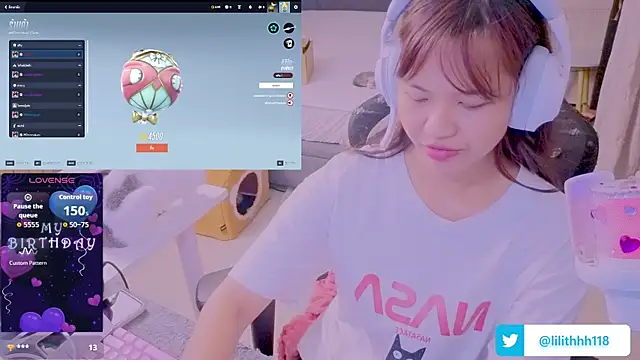 Snapshot of Kana_G chatting on June 28, 3:40 pm Kana G online show from June 28, 3:40 pm