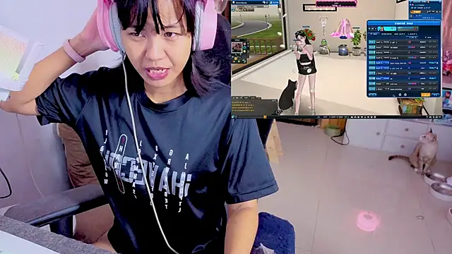 Snapshot of Kana_G chatting on October 3, 3:46 pm Kana G online show from October 3, 3:46 pm