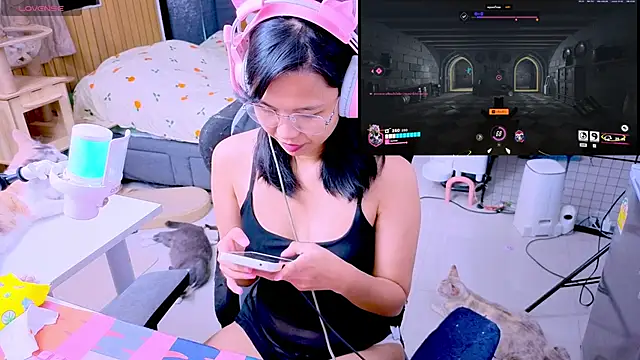 Kana G online show from March 28, 5:25 pm