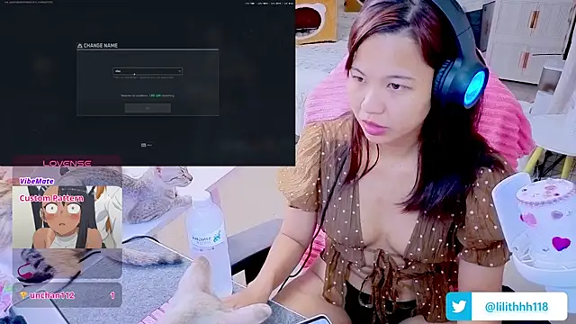 Snapshot of Kana_G chatting on June 7, 7:02 am Kana G online show from June 7, 7:02 am