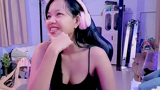 Snapshot of Kana_G chatting on March 20, 2:53 pm Kana G online show from March 20, 2:53 pm