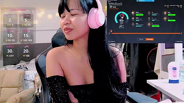 Snapshot of Kana_G chatting on February 18, 4:47 pm Kana G online show from February 18, 4:47 pm
