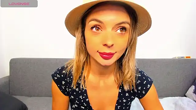  ellen meow  online show from November 9, 10:03 pm