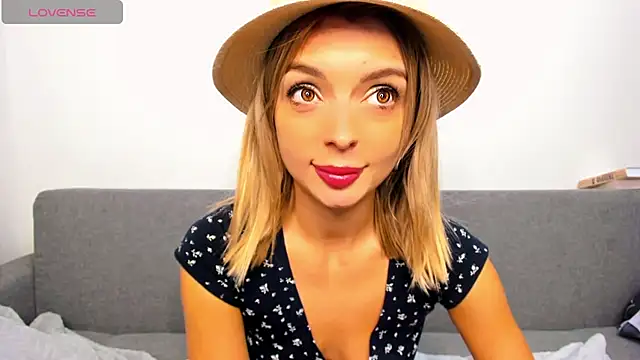  ellen meow  online show from October 28, 9:47 pm