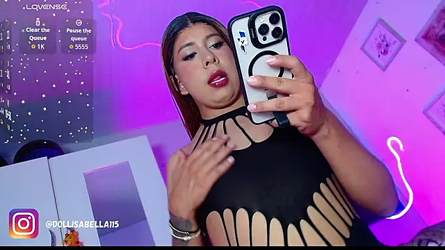 isabelladoll19 online show from May 13, 10:28 pm