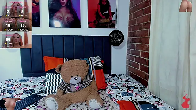 kyliejenner hot online show from November 11, 3:56 am