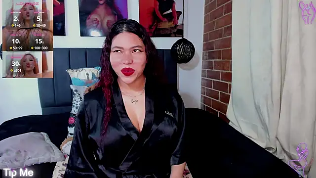 Snapshot of kyliejenner_hot chatting on September 19, 3:32 am kyliejenner hot online show from September 19, 3:32 am