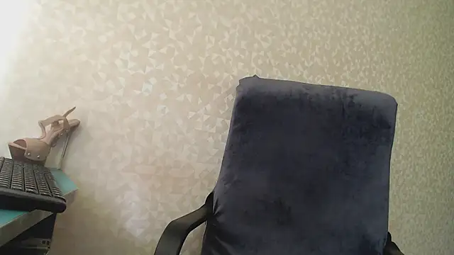 Snapshot of AssSexyXX chatting on March 7, 6:57 am AssSexyXX online show from March 7, 6:57 am