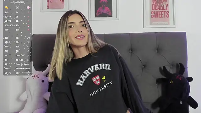 IsadoraGalle  online show from February 20, 11:28 pm