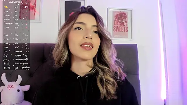 Snapshot of IsadoraGalle_ chatting on April 21, 3:07 pm IsadoraGalle online show from April 21, 3:07 pm