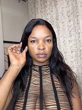 slimcateee online show from March 5, 5:37 am