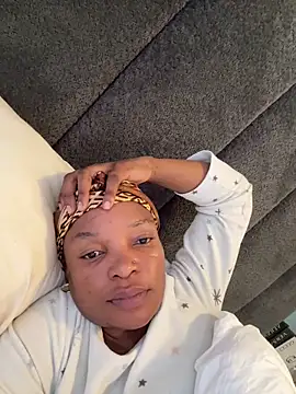 slimcateee online show from June 3, 8:59 am