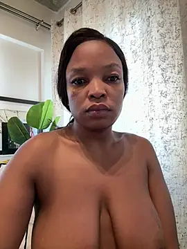 slimcateee online show from February 21, 6:04 am