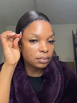 slimcateee online show from May 4, 8:22 pm