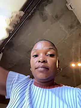 slimcateee online show from May 14, 9:17 am