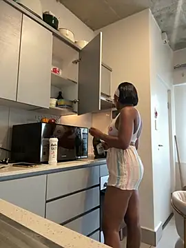 slimcateee online show from November 16, 12:21 pm