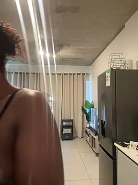 slimcateee online show from May 13, 9:05 am