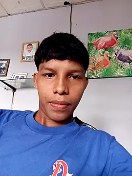 brayanffff online show from October 28, 7:02 pm