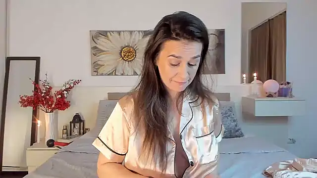 JoyCasidy online show from March 7, 6:00 pm