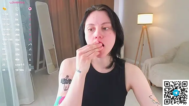 MaryCoopeer online show from March 20, 5:08 am