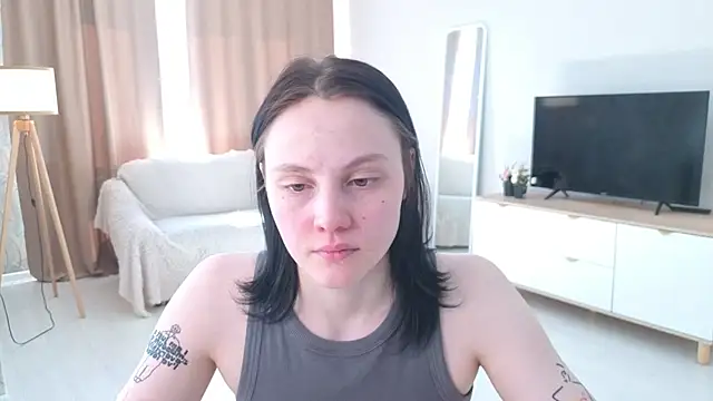 MaryCoopeer online show from May 7, 5:33 am