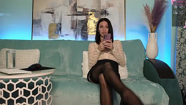 Snapshot of HoneyGirl55 chatting on February 26, 5:42 pm HoneyGirl55 online show from February 26, 5:42 pm